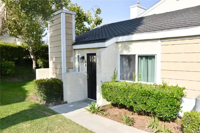 MLS: PW25169432 Condo For Sale