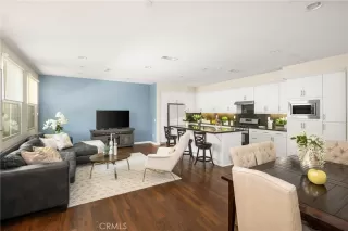 Photo #2: PW25169518 Listing 