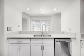 Photo #2: PW25170018 Listing 