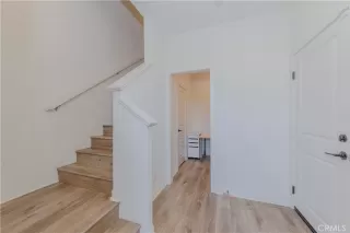 Photo #2: PW25171056 Listing 