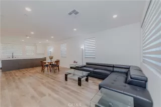 Photo #4: PW25171056 Listing 