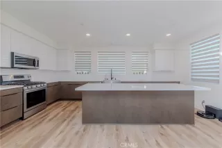 Photo #6: PW25171056 Listing 