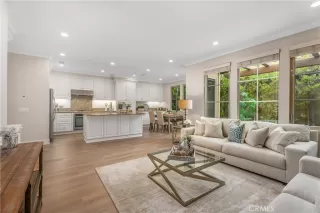 Photo #1: PW25171090 Listing 