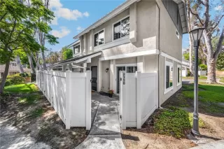 Photo #1: PW25171125 Listing