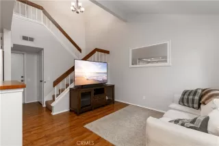 Photo #2: PW25172146 Listing