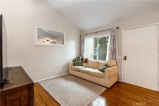 Photo #3: PW25172146 Listing