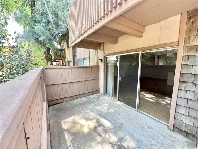 MLS: PW25172857 Condo For Sale