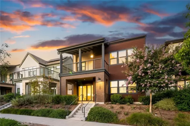 MLS: PW25172937 Condo For Sale