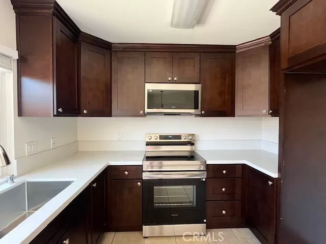 MLS: PW25174247 Condo For Sale