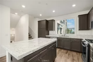 Photo #5: PW25174792 Listing 