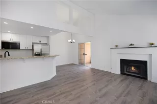 Photo #3: PW25178154 Listing