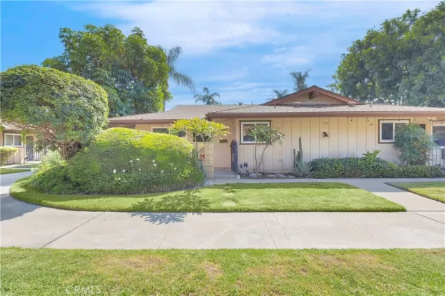 MLS: PW25178159 Condo For Sale