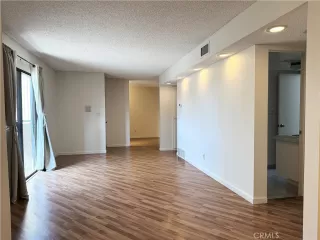 Photo #6: PW25178349 Listing