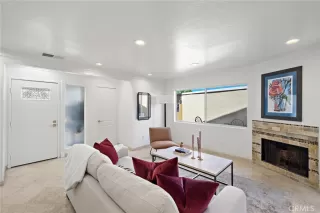 Photo #5: PW25178760 Listing 