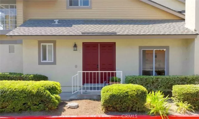 MLS: PW25178842 Condo For Sale