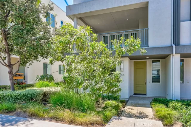 MLS: PW25178898 Condo For Sale