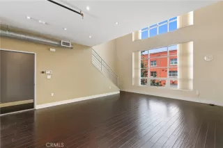 Photo #3: PW25179581 Listing