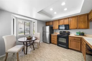 Photo #4: PW25180681 Listing 