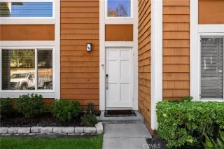 Photo #2: PW25181102 Listing