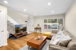 Photo #5: PW25181102 Listing