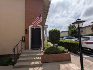 Photo #1: PW25181408 Listing 