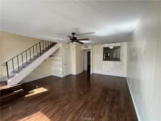 Photo #1: PW25182255 Listing 