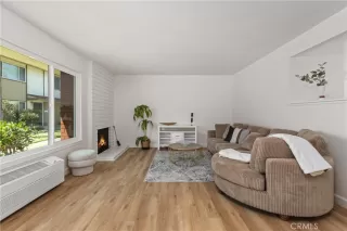 Photo #5: PW25182269 Listing