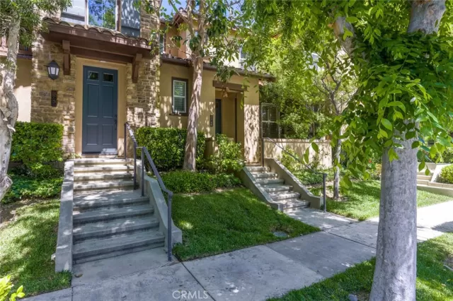 MLS: PW25184709 Condo For Sale