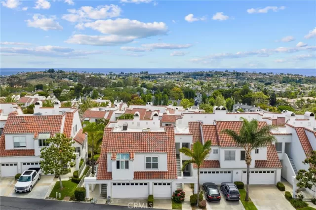 MLS: PW25186043 Condo For Sale