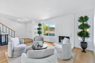 Photo #1: PW25186731 Listing