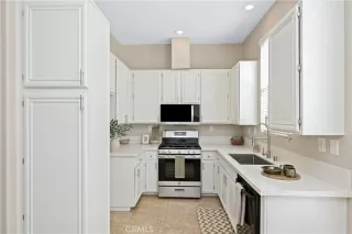 Photo #2: PW25188124 Listing 