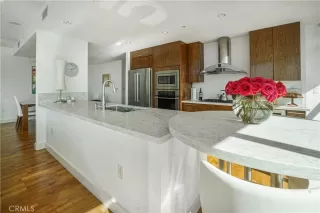 Photo #1: PW25189578 Listing 