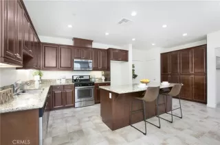 Photo #5: PW25190090 Listing