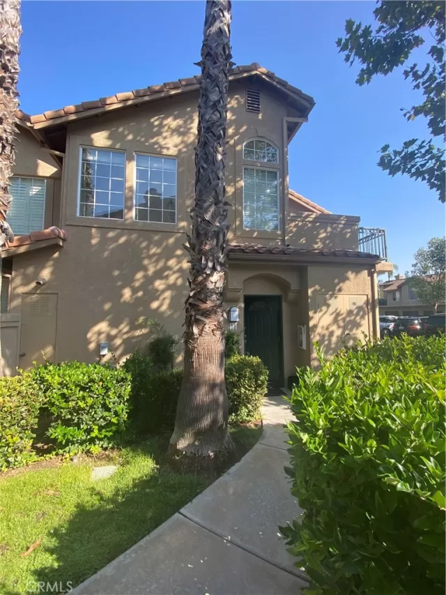 MLS: PW25192072 Condo For Sale