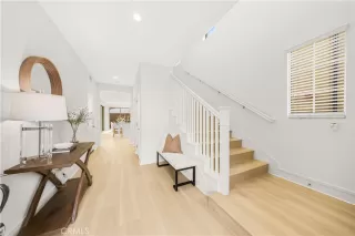 Photo #3: PW25192143 Listing