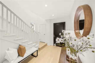 Photo #4: PW25192143 Listing