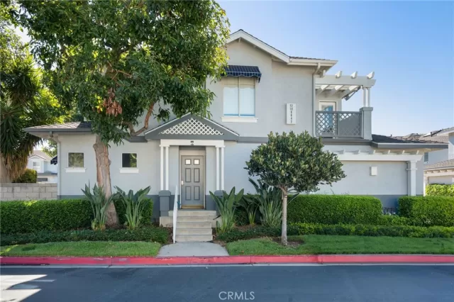 MLS: PW25192525 Condo For Sale