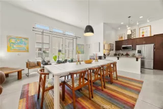 Photo #1: PW25192766 Listing 