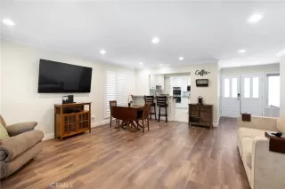 Photo #4: PW25193556 Listing 