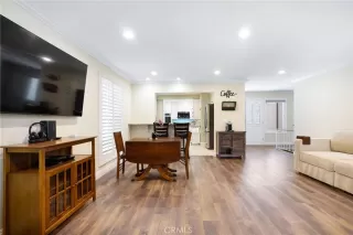 Photo #5: PW25193556 Listing 