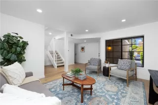 Photo #3: PW25197000 Listing 