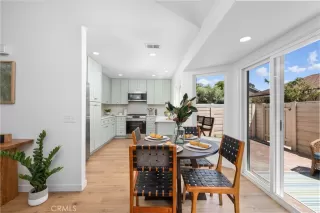 Photo #6: PW25197000 Listing 