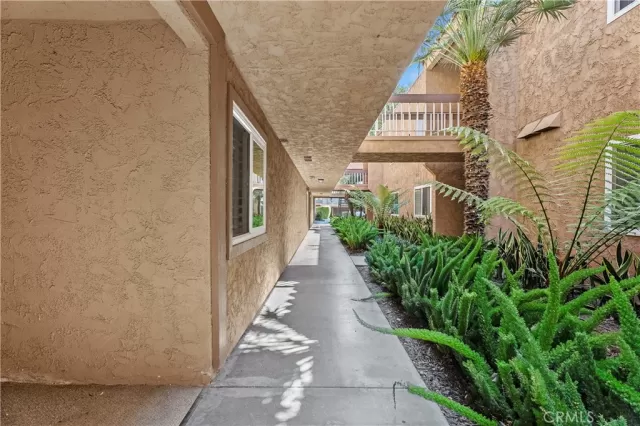 MLS: PW25200583 Condo For Sale