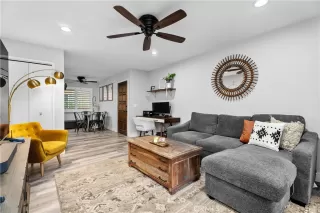 Photo #6: PW25200583 Listing