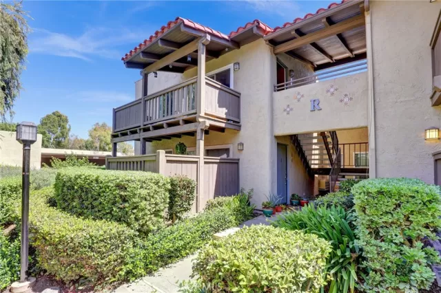 MLS: PW25200784 Condo For Sale