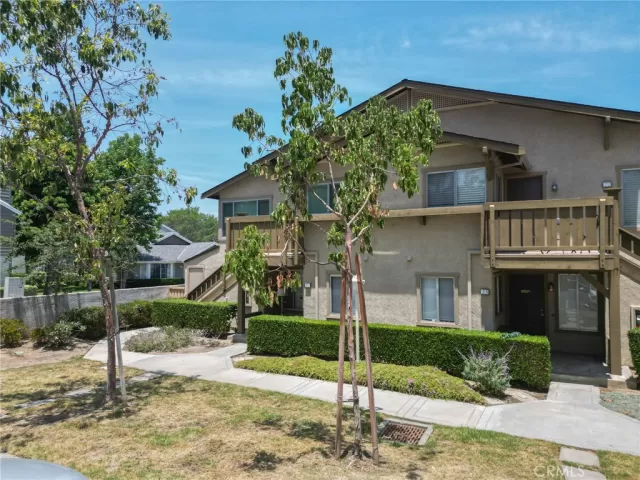 MLS: PW25200865 Condo For Sale