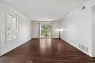 Photo #3: PW25200865 Listing 