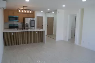 Photo #2: PW25202565 Listing