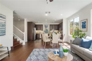 Photo #5: PW25206096 Listing 