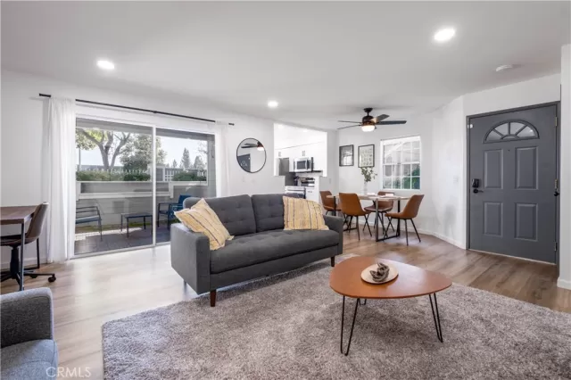 MLS: PW25214144 Condo For Sale